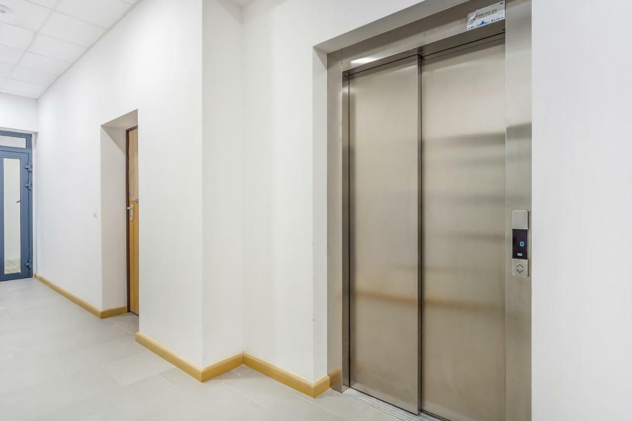 Apartments Poznan Mtp Bukowska By Noclegi Renters Екстер'єр фото